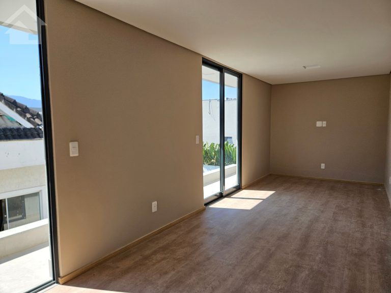 Casa Triplex Condomínio Art Life Recreio do Bandeirantes