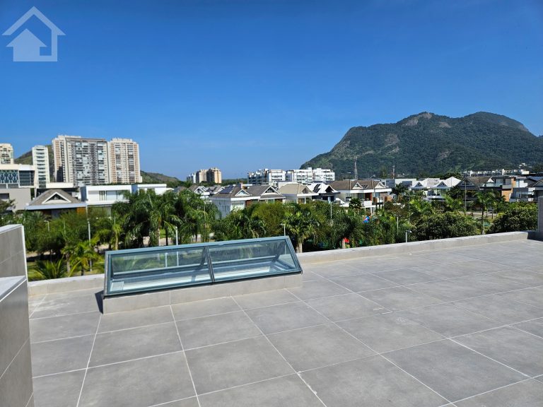 Casa Triplex Condomínio Art Life Recreio do Bandeirantes