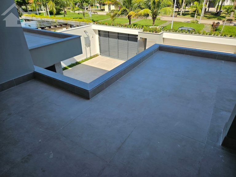 Casa Triplex Condomínio Art Life Recreio do Bandeirantes