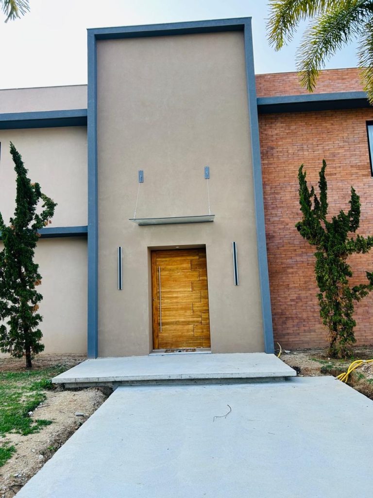 Casa Duplex no Villaggio Felicitá Barra da Tijuca