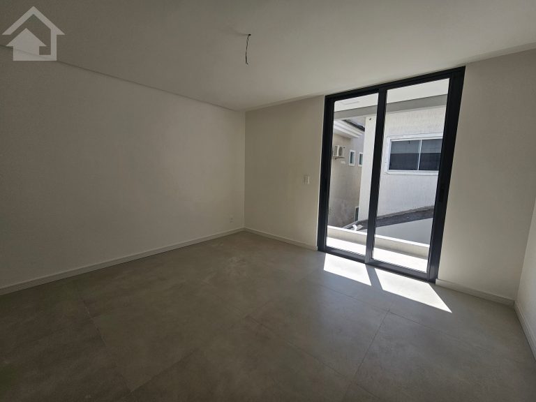 Casa Triplex Condomínio Art Life Recreio do Bandeirantes