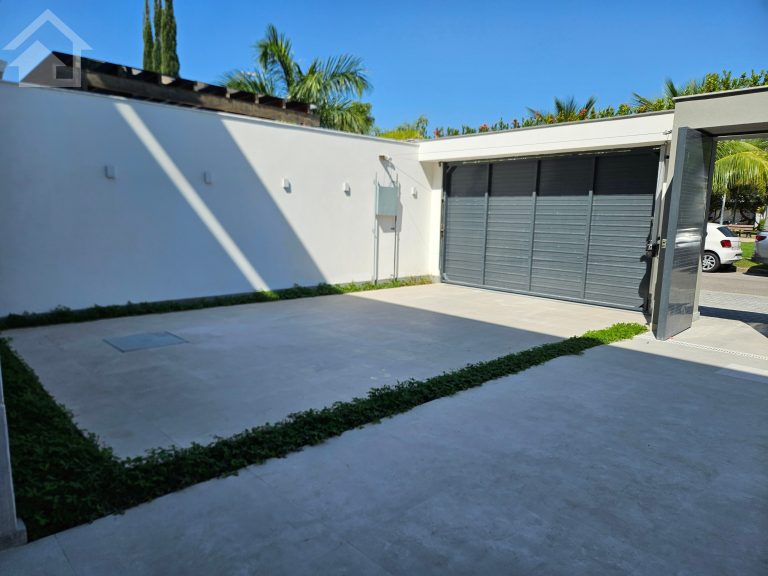 Casa Triplex Condomínio Art Life Recreio do Bandeirantes