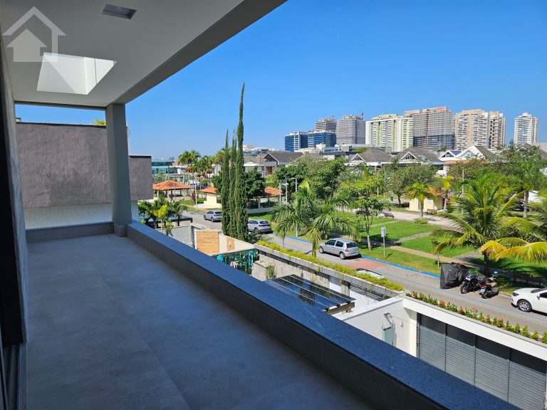 Casa Triplex Condomínio Art Life Recreio do Bandeirantes