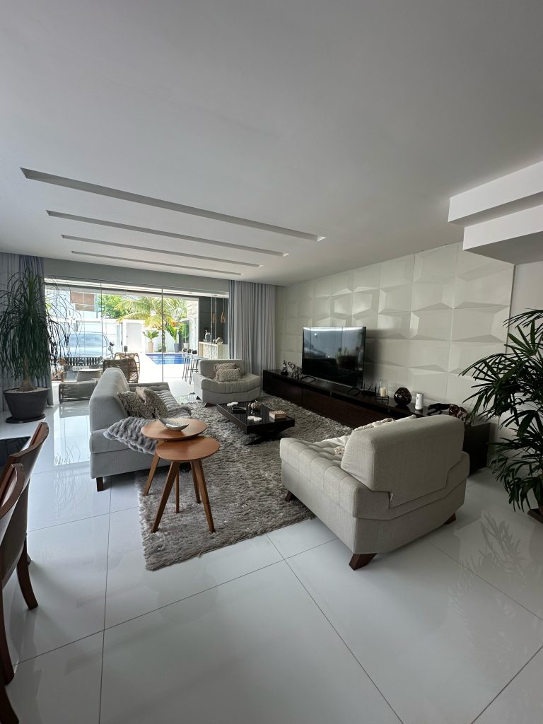 CASA DUPLEX OPORTUNIDADE NO CONDOMÍNIO RIVIERA DEL SOL / TODA MOBILIADA