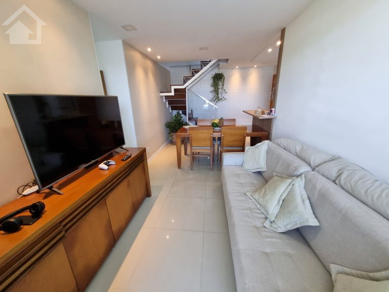 LINDA COBERTURA DUPLEX PORTEIRA FECHADA EM VARGEM PEQUENA