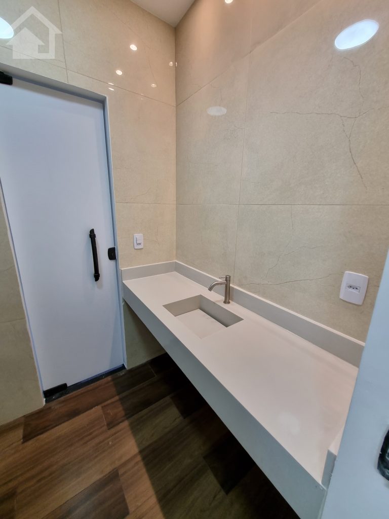 LINDA CASA DUPLEX CONDOMÍNIO DOM JOSÉ II VARGEM PEQUENA