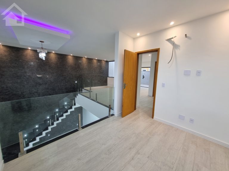 LINDA CASA DUPLEX CONDOMÍNIO DOM JOSÉ II VARGEM PEQUENA