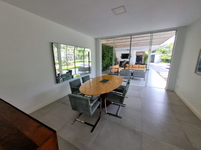 CONDOMINÍO MANSÕES DA BARRA