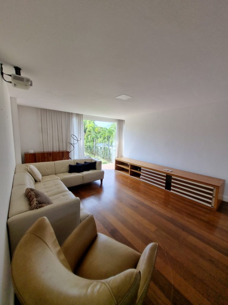 CONDOMINÍO MANSÕES DA BARRA