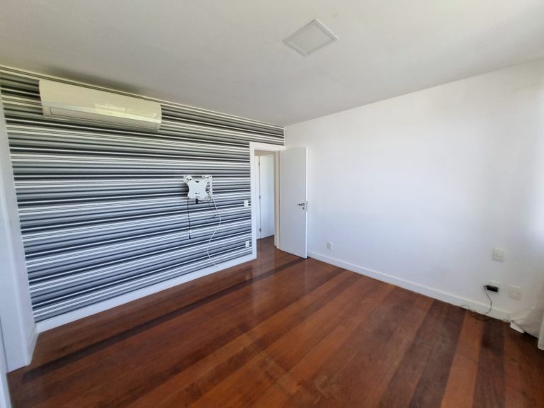 CONDOMINÍO MANSÕES DA BARRA