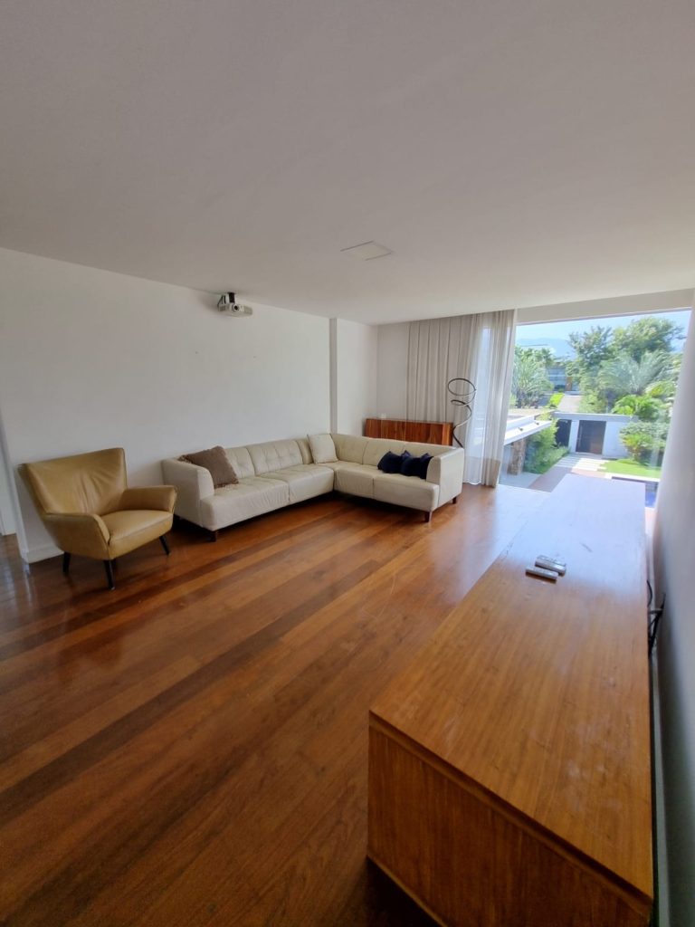 CONDOMINÍO MANSÕES DA BARRA