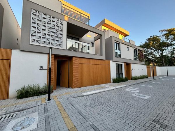 Casa de Condomínio localizado(a) no bairro: Barra da Tijuca – Rio de Janeiro possui 367 m² muito bem distribuídos